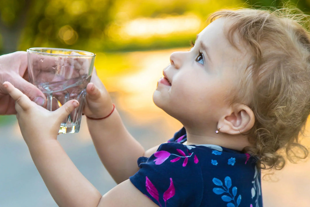 How Much Water Should a Baby Drink? Summer Hydration Tips for Babies and Toddlers