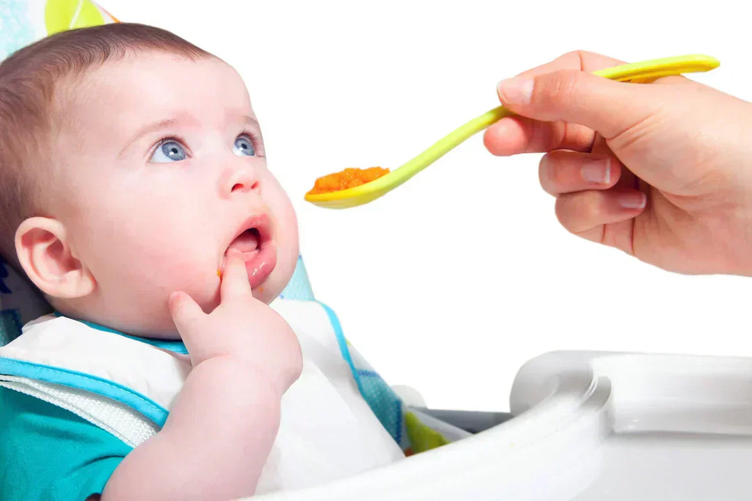 Starting Solids: Why Age Doesn’t Matter as Much as These Signs Do