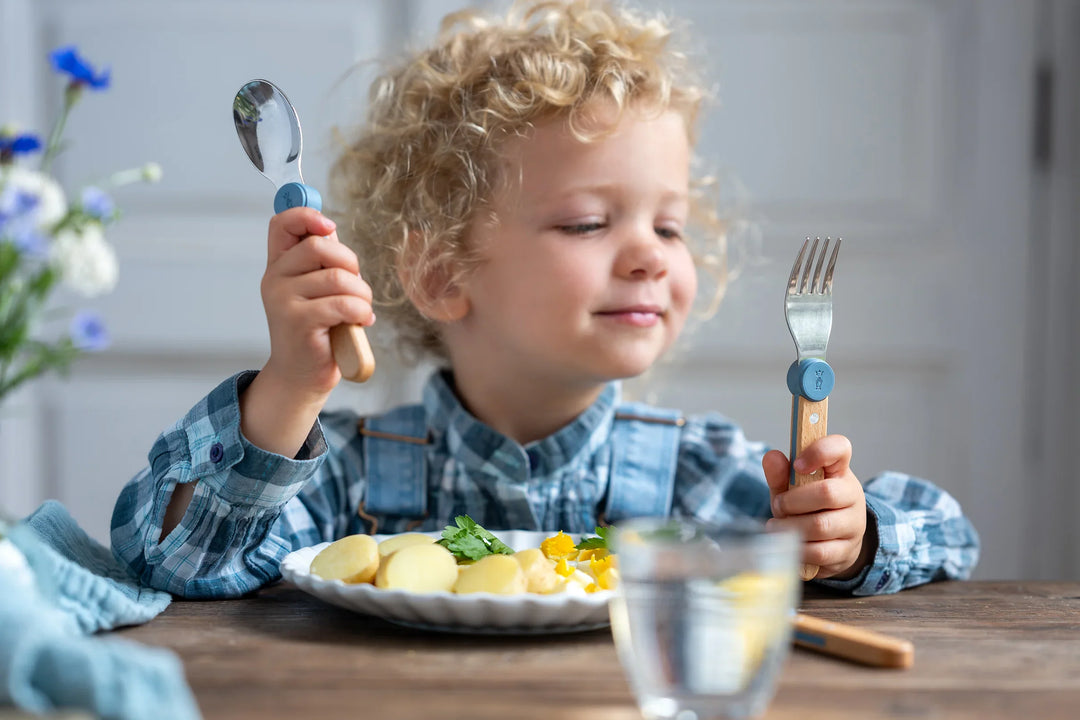 From First Bites to First Sips: Introducing Cups and Utensils When Starting Solids